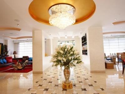 Hotel Star Rocks Yeni Delhi Dış mekan fotoğraf