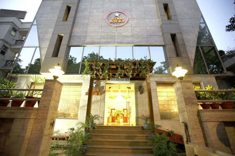 Hotel Star Rocks Yeni Delhi Dış mekan fotoğraf