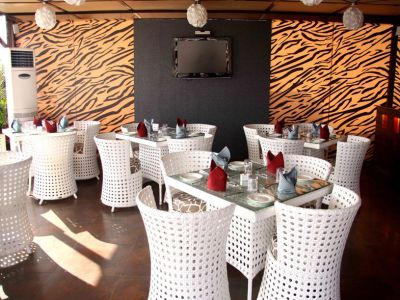 Hotel Star Rocks Yeni Delhi Dış mekan fotoğraf